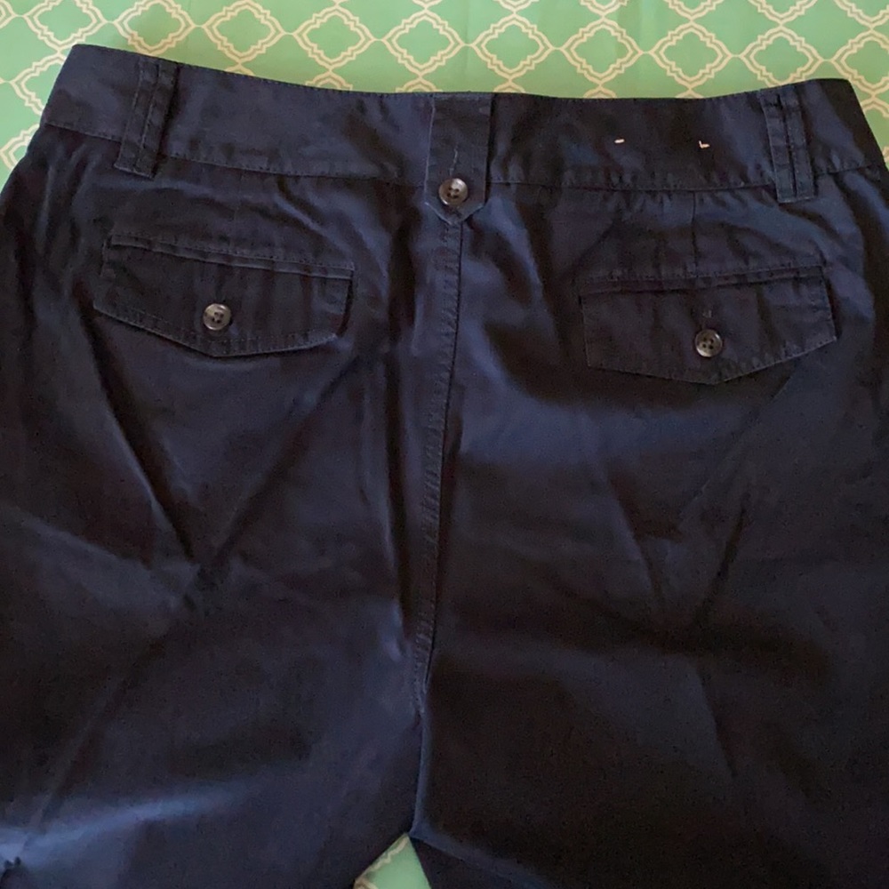 Eddie Bauer Women’s Vashon Fit Navy Blue Capri Pants. Size 14. - Picture 8 of 9